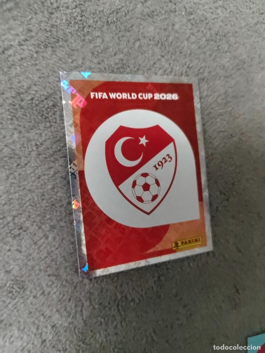 Cartes &agrave; collectionner de Football: TUR 1 TUR1 MUNDIAL 2026 PANINI LOGO ESCUDO TURQUIA 26 WORLD CUP STICKER PANINI FIFA AAZ