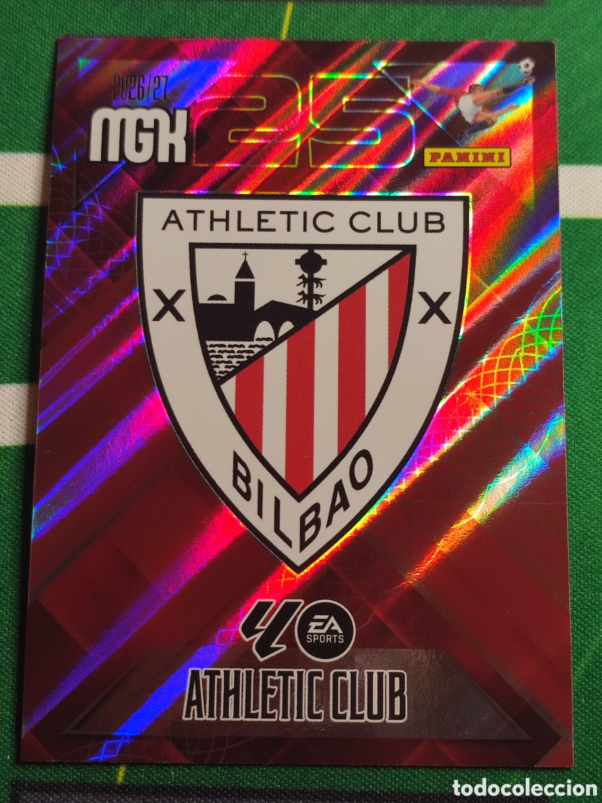 Cartes &agrave; collectionner de Football: 37 Escudo Athletic Club MEGACRACKS 2026 2027 - 26 27 MGK