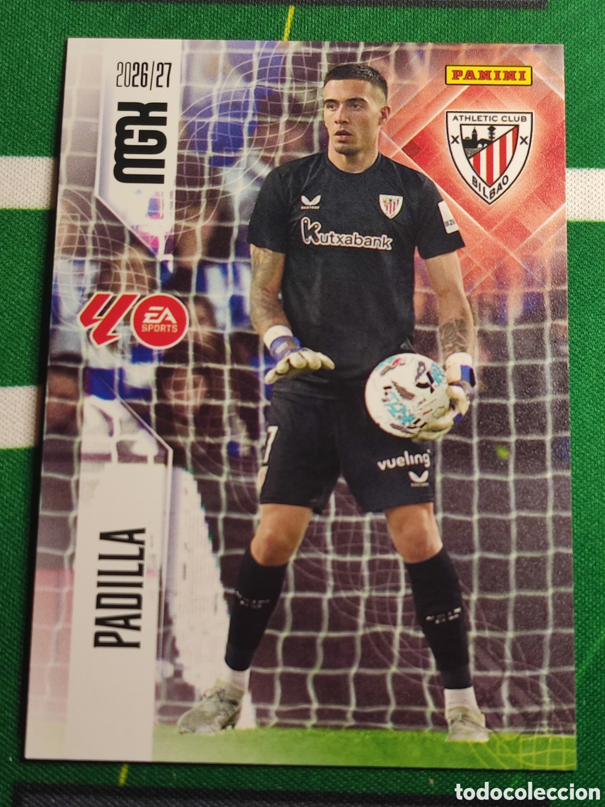 Cartes &agrave; collectionner de Football: 39 Padilla Athletic Club MEGACRACKS 2026 2027 - 26 27 MGK