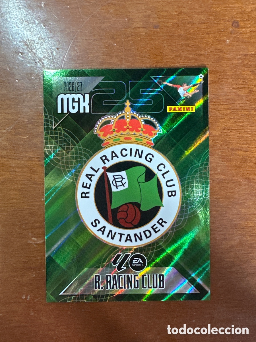 Figurine di Calcio: 271 ESCUDO RACING CLUB MEGACRACKS 2026 2027 (MGK 26 27)