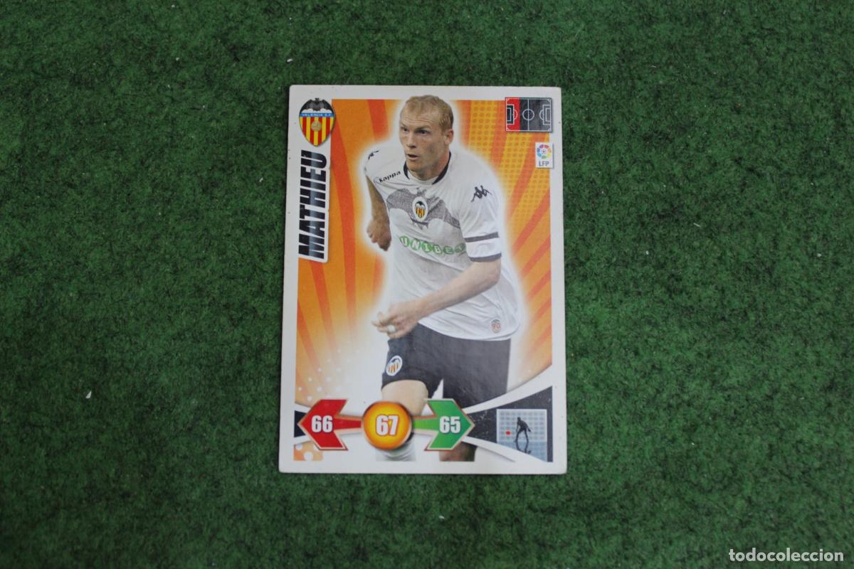 Fu&szlig;ball-Sticker: MATHIEU VALENCIA CF ADRENALYN XL 2009 2010 09 10 LALIGA SANTANDER