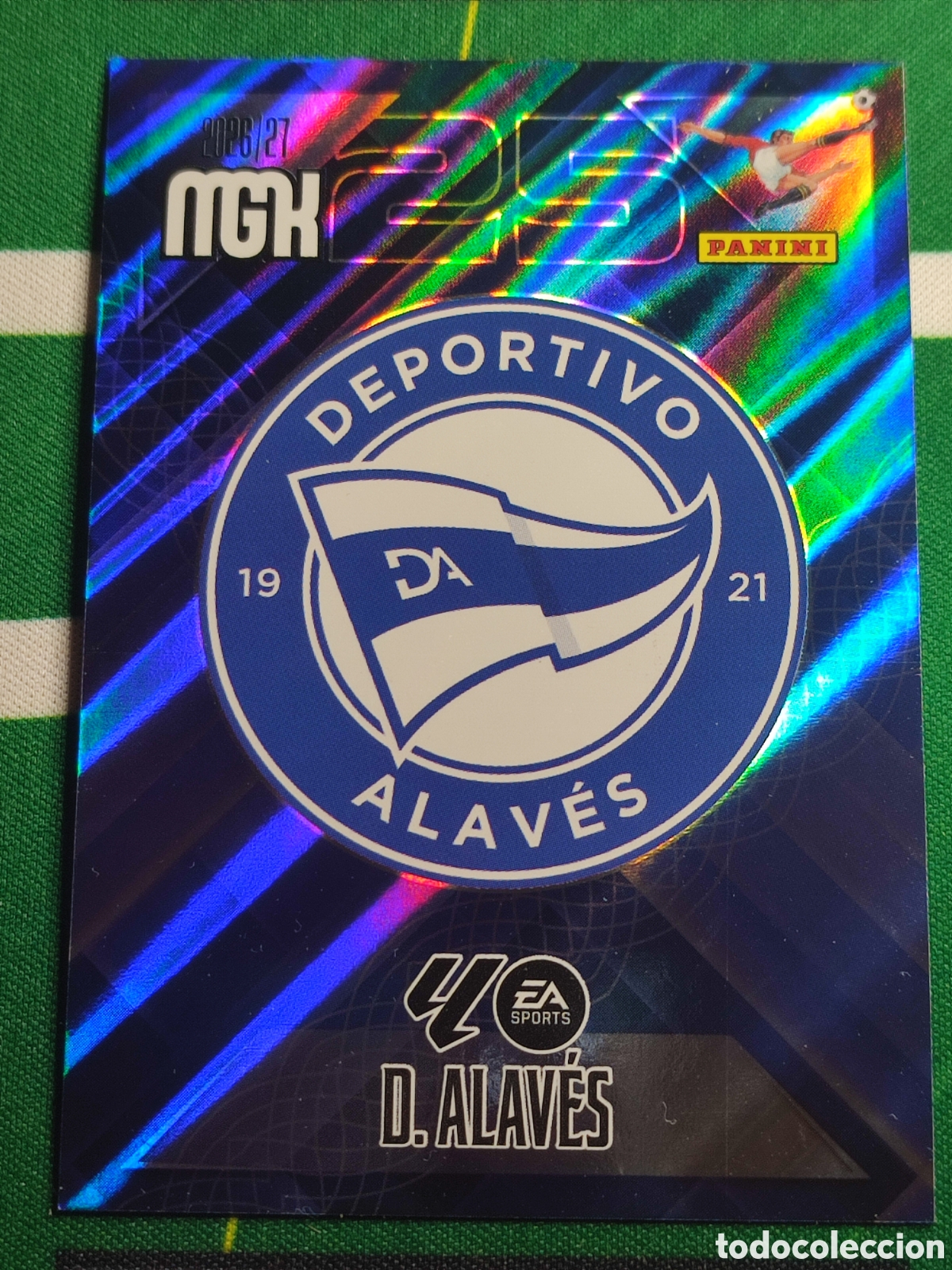 Football Stickers: 19 Escudo Deportivo Alaves MEGACRACKS 2026 2027 - 26 27 MGK