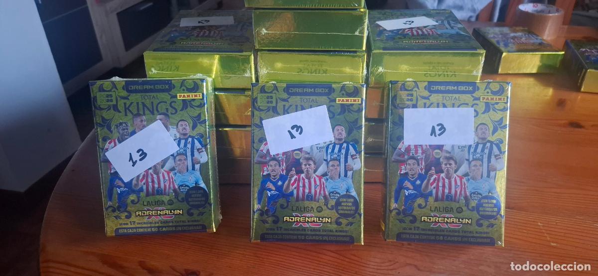 Football Stickers: DREAM BOX 2025-26 TOTAL KINGS PANINI ADRENALYN XL LA LIGA PRECINTADO-50 CARDS ESPECIALES. 1 UNIDAD