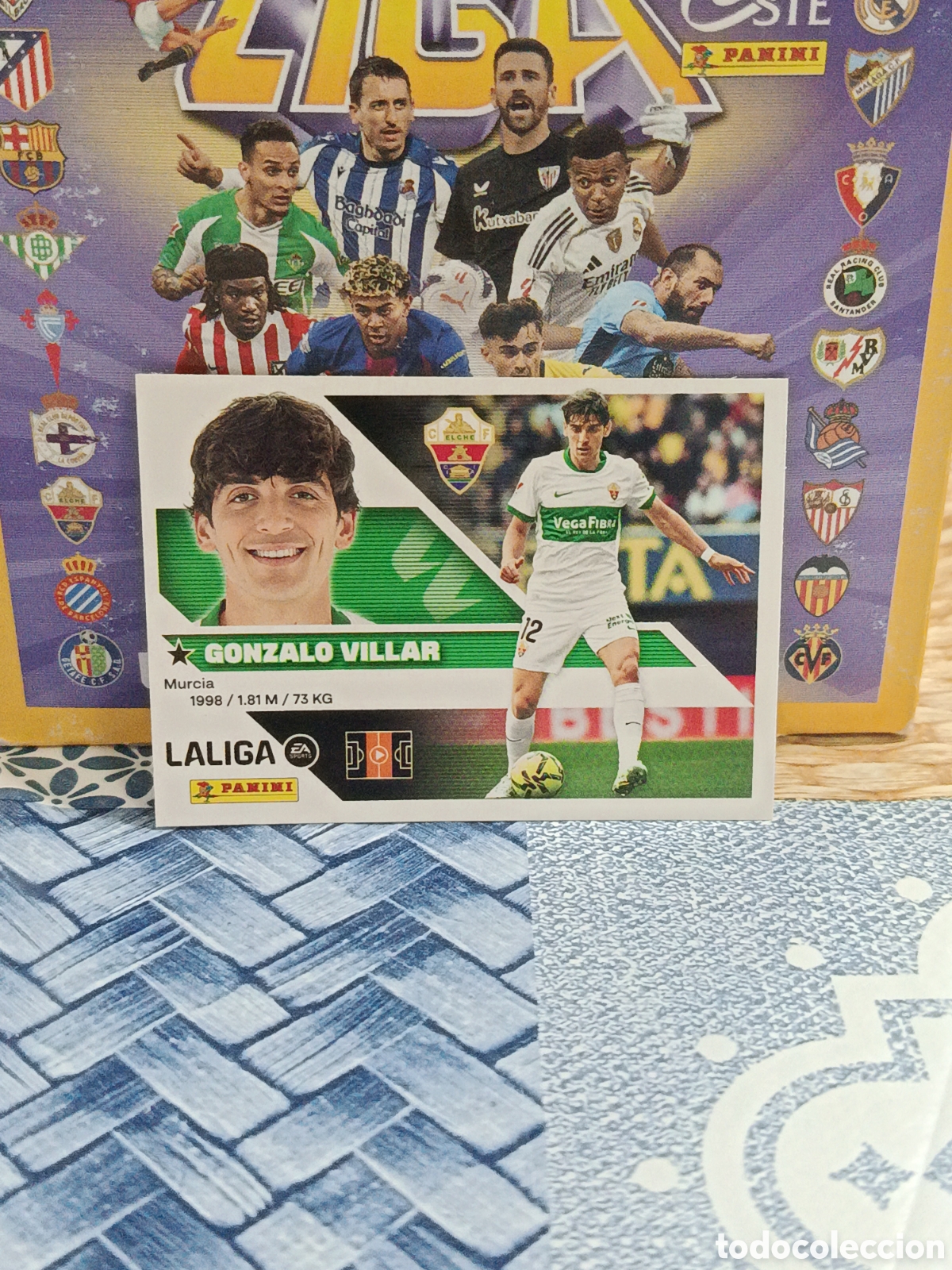 Cartes &agrave; collectionner de Football: GONZALO VILLAR ELCHE C.F. N&ordm; 12 LIGA ESTE 26 27 2026 2027 PANINI &rdquo;NUEVO DE SOBRE&rdquo;