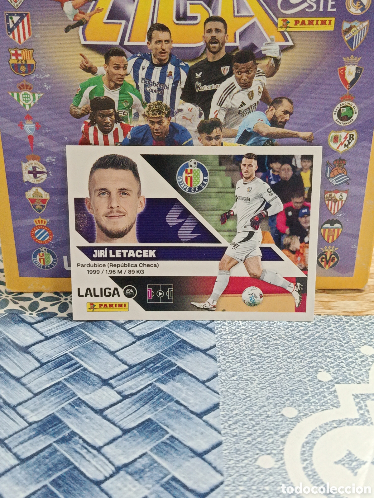 Cartes &agrave; collectionner de Football: LETACEK GETAFE N&ordm; 4 LIGA ESTE 26 27 2026 2027 PANINI &rdquo;NUEVO DE SOBRE&rdquo;