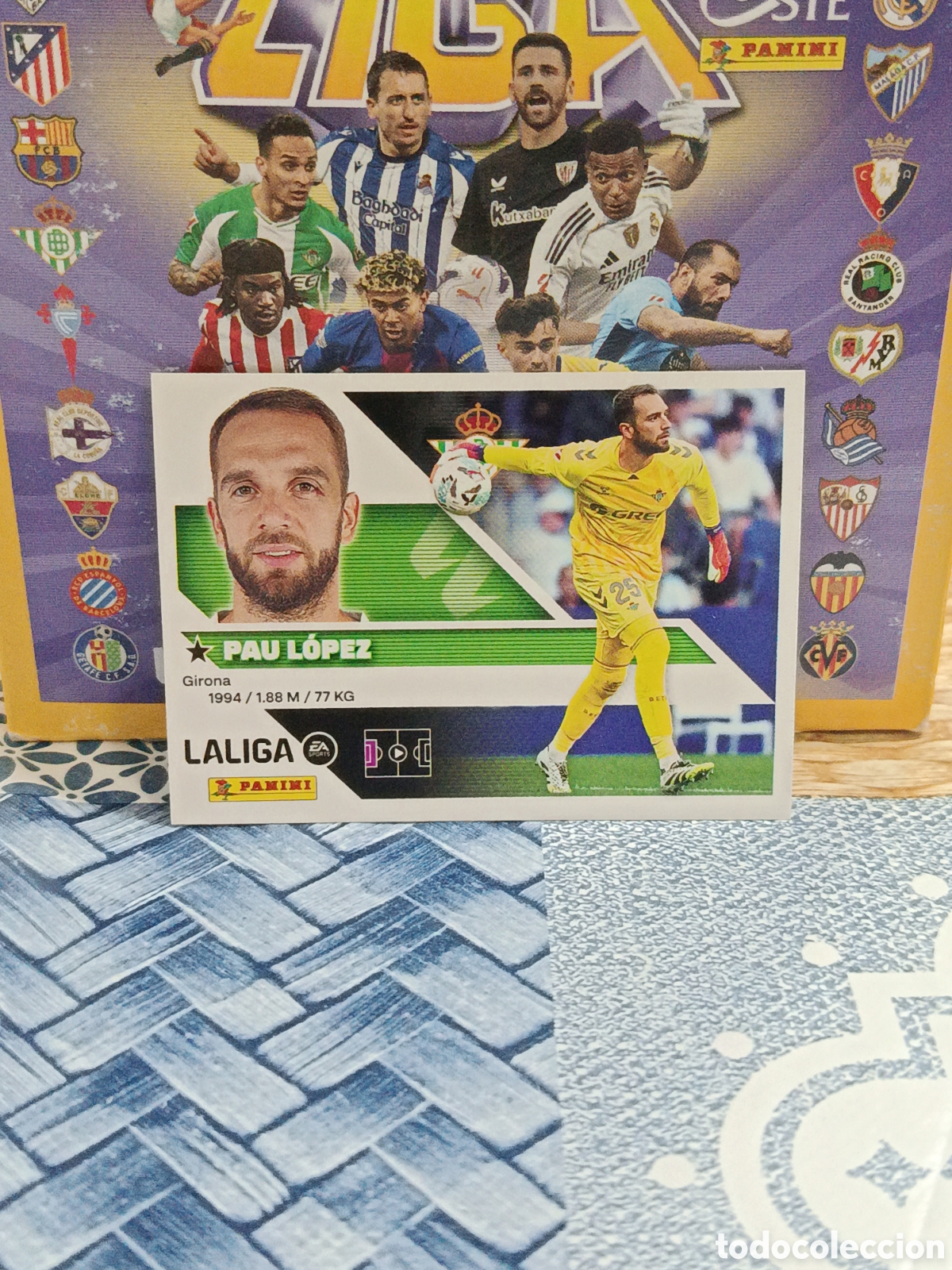Football Stickers: PAU LOPEZ REAL BETIS N&ordm; 4 LIGA ESTE 26 27 2026 2027 PANINI &rdquo;NUEVO DE SOBRE&rdquo;