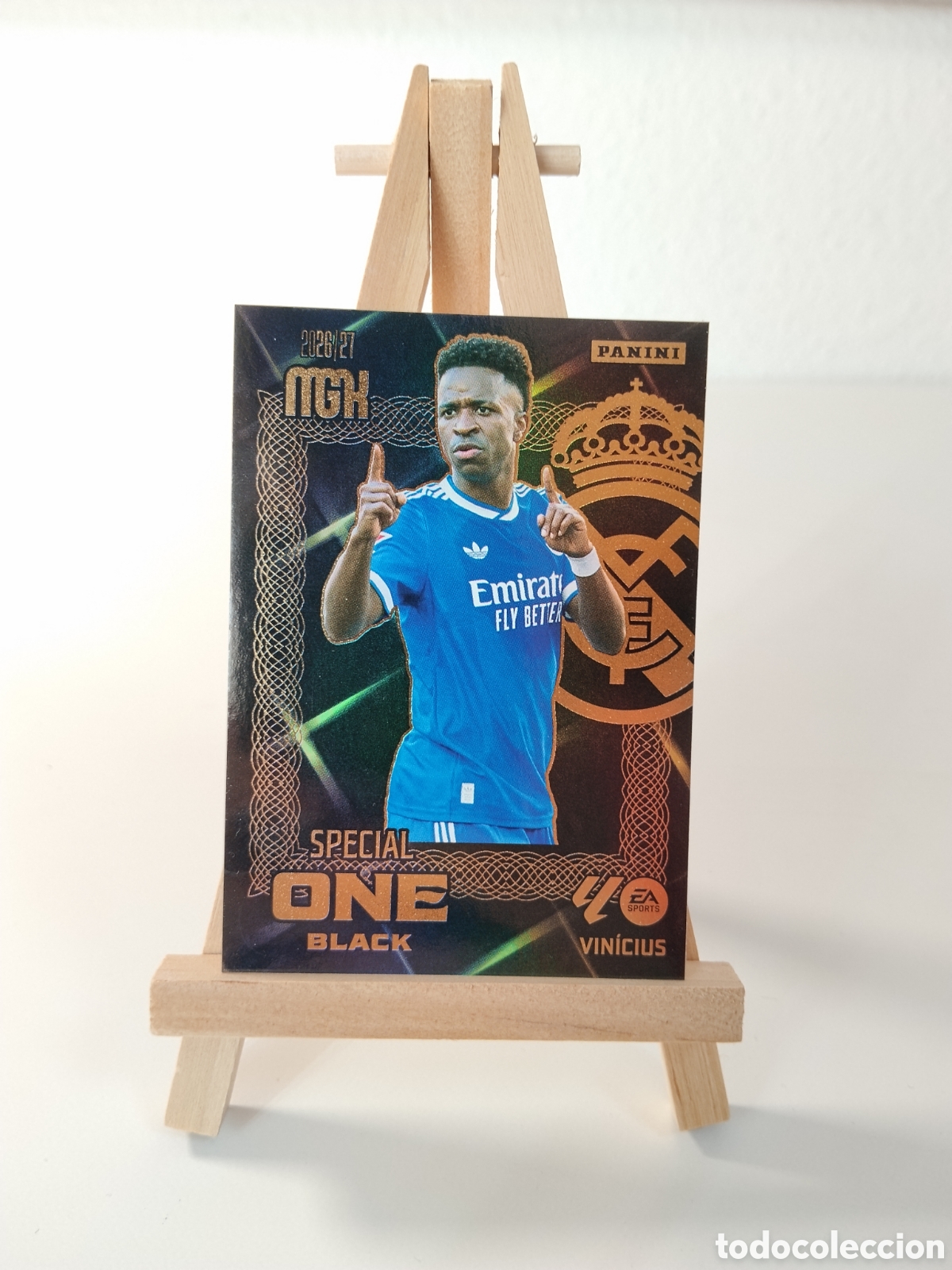 Cartes &agrave; collectionner de Football: Vinicius special one black megacrack 26/27