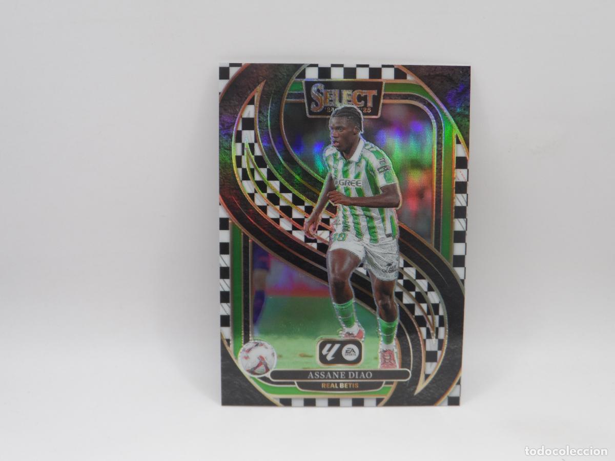 Fu&szlig;ball-Sticker: 135 ASSANE DIAO CHECKERBOARD BETIS PANINI SELECT LIGA 2024 2025 24 25 PRIZM