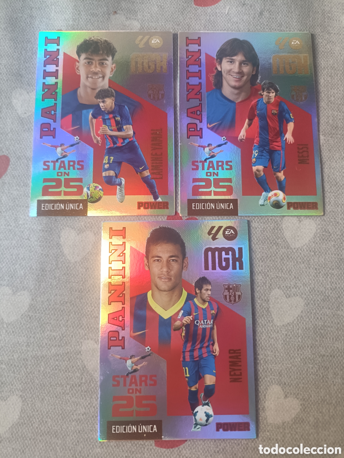 Cromos de f&uacute;tbol: Stars on 25 POWER MEGACRACKS 26 27 MESSI, LAMINE YAMAL y NEYMAR