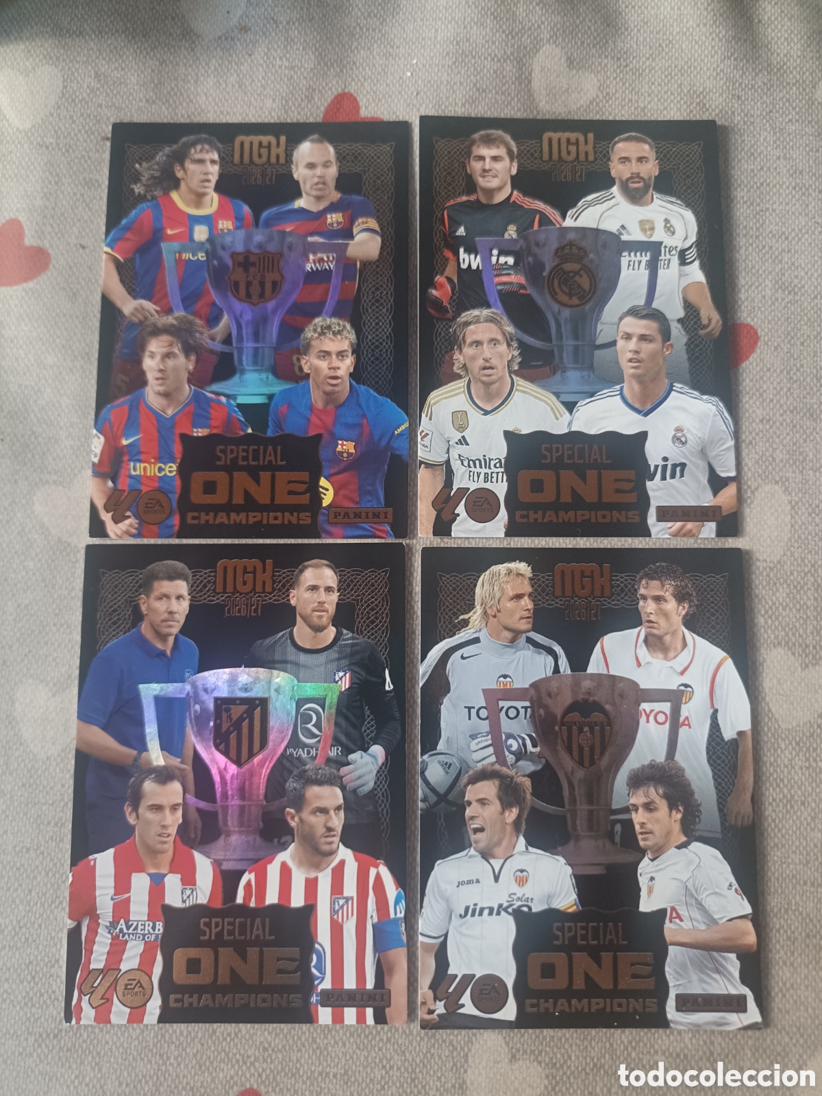 Football Stickers: Las cuatro fichas SPECIAL ONE CHAMPIONS ADRENALYN 26 27