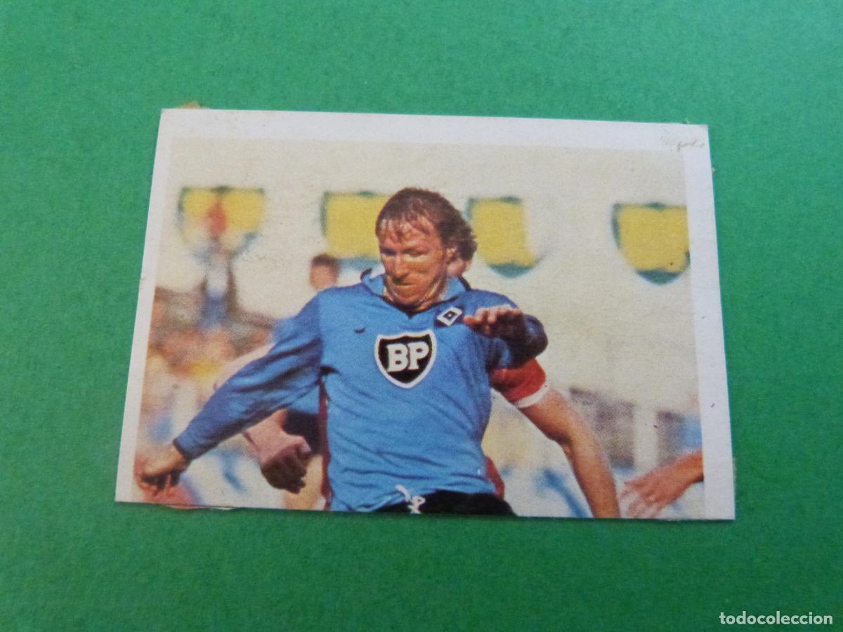 Cartes &agrave; collectionner de Football: CROMO FUTBOL HRUBESCH HAMBURGO N&ordm; 45 FUTBOLISTAS ACCI&Oacute;N DESPEGADO LIGA ESTE 1980-1981/80-81