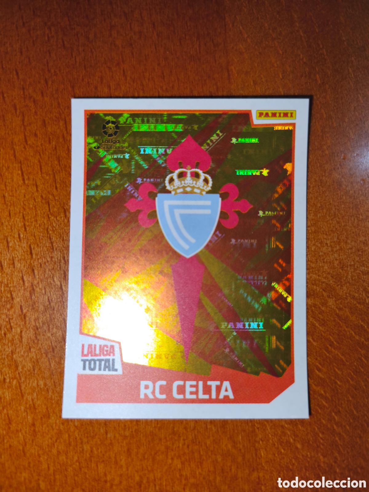 Cartes &agrave; collectionner de Football: Escudo RC Celta n&deg;134 laliga total 22/23