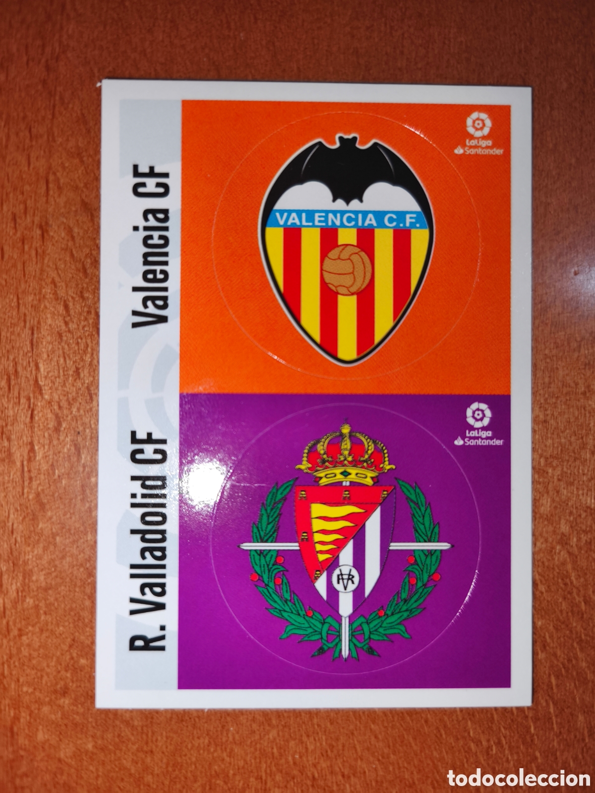 Cromos de Futebol: Escudos Valencia CF/R.Valladolid liga este 20/21
