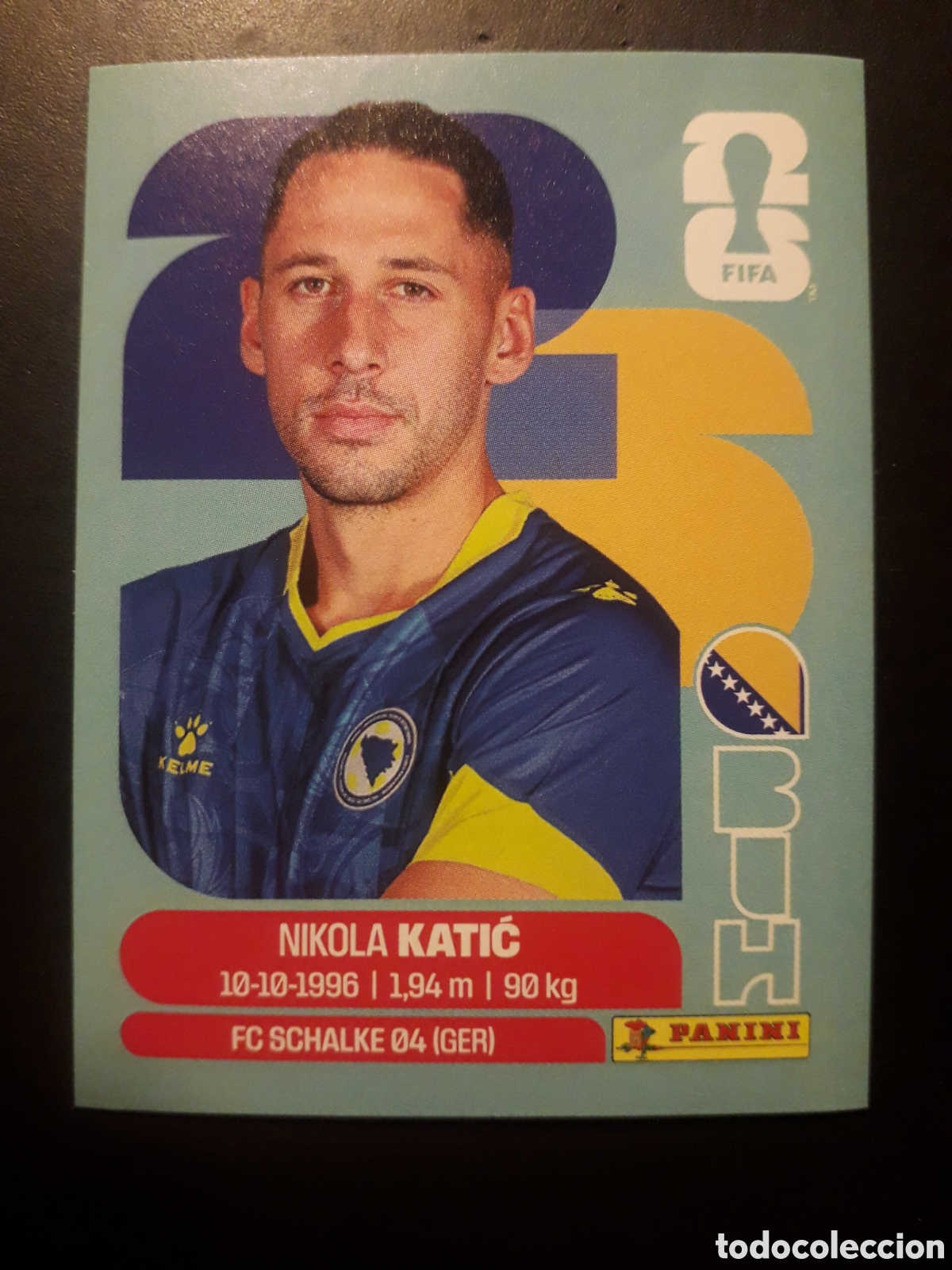 Fu&szlig;ball-Sticker: KATIĆ BOSNIA HERCEGOVINA BIH 7 MUNDIAL F&Uacute;TBOL 2026 FIFA WORLD CUP PANINI SIN PEGAR PEDIDO M&Iacute;NIMO 3&euro;.