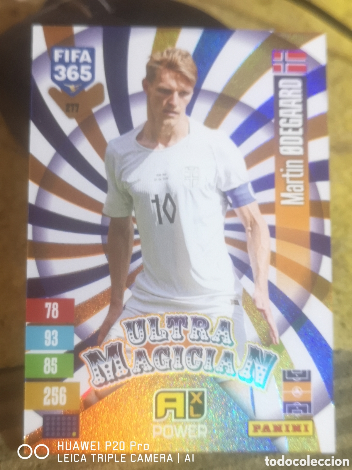Cartes &agrave; collectionner de Football: ADRENALYN FIFA 365 2027 ULTRA MAGICIAN ODEGAARD 277 - NORUEGA