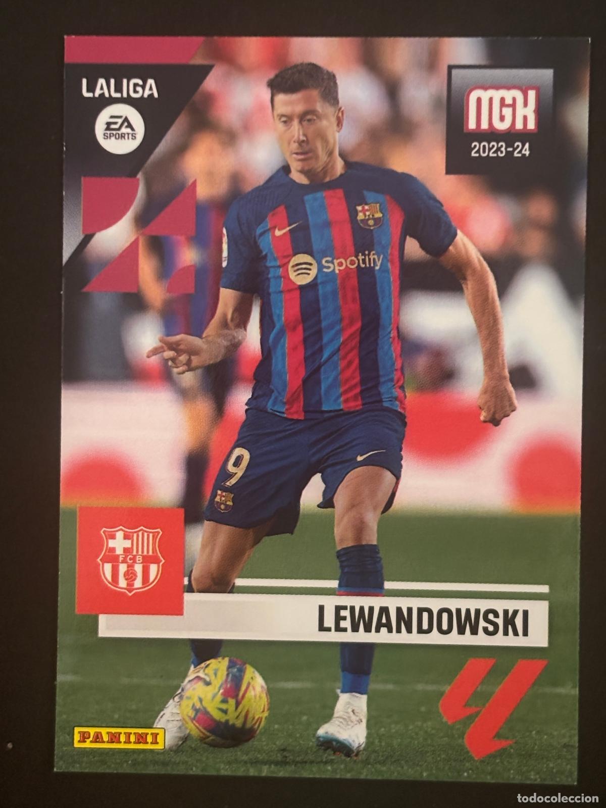 Cartes &agrave; collectionner de Football: 107 LEWANDOWSKI BARCELONA MEGACRACKS MGK 23-24 2023-2024 PANINI LIGA