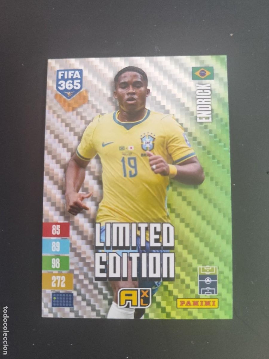 Cartes &agrave; collectionner de Football: ADRENALYN XL FIFA 365 2027 CARD LIMITED EDITION VERDE ENDRICK BRASIL # PANINI