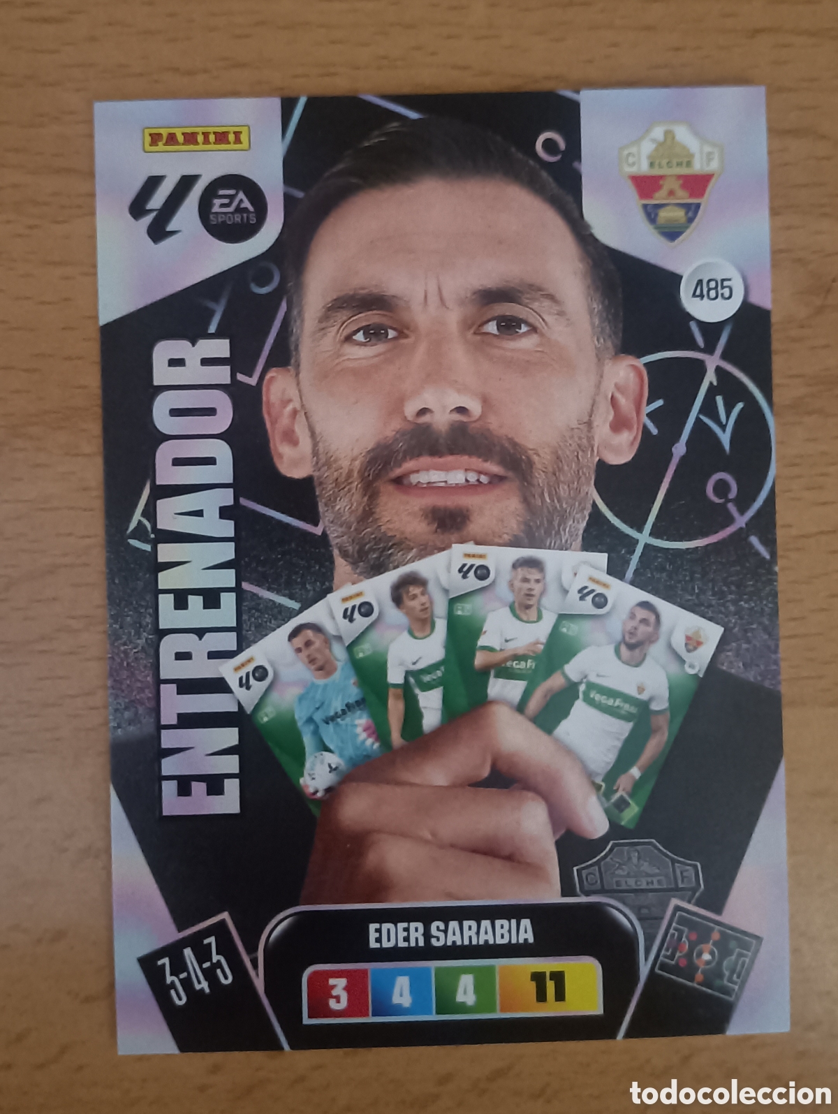 Fu&szlig;ball-Sticker: Eder Sarabia Entrenador Elche Adrenalyn 25/26