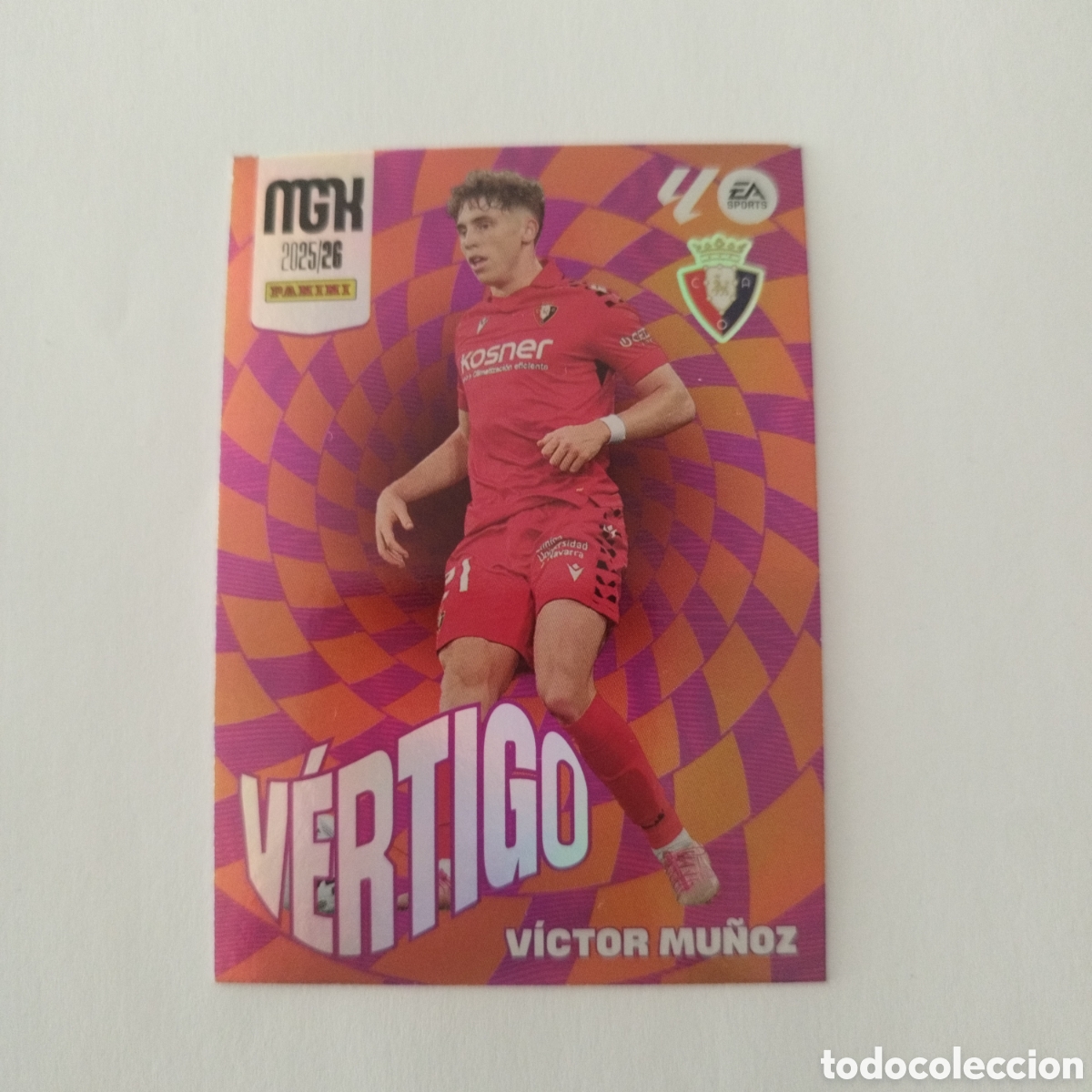 Cromos de Futebol: PANINI MGK 25 26 V&Eacute;RTIGO 510 VICTOR MU&Ntilde;OZ OSASUNA