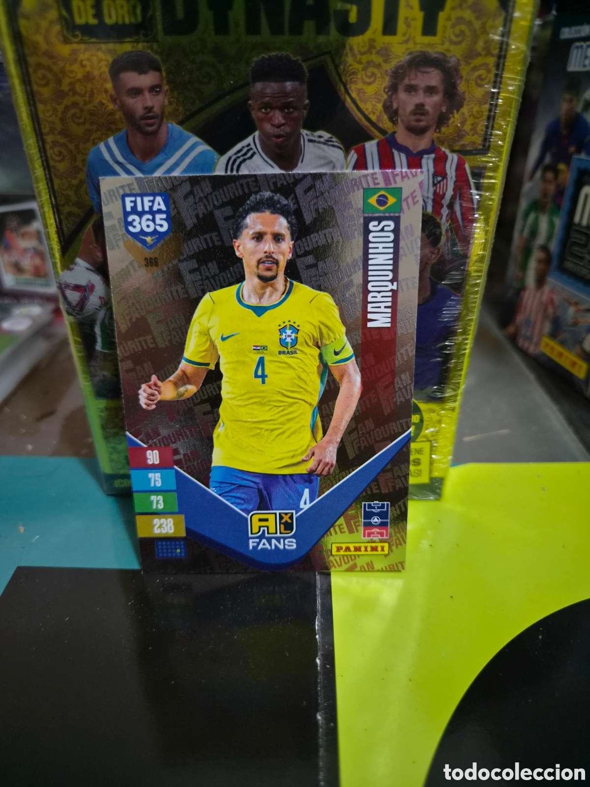 Cartes &agrave; collectionner de Football: N&deg;366 Fans Marquinhos FIFA 365 2027