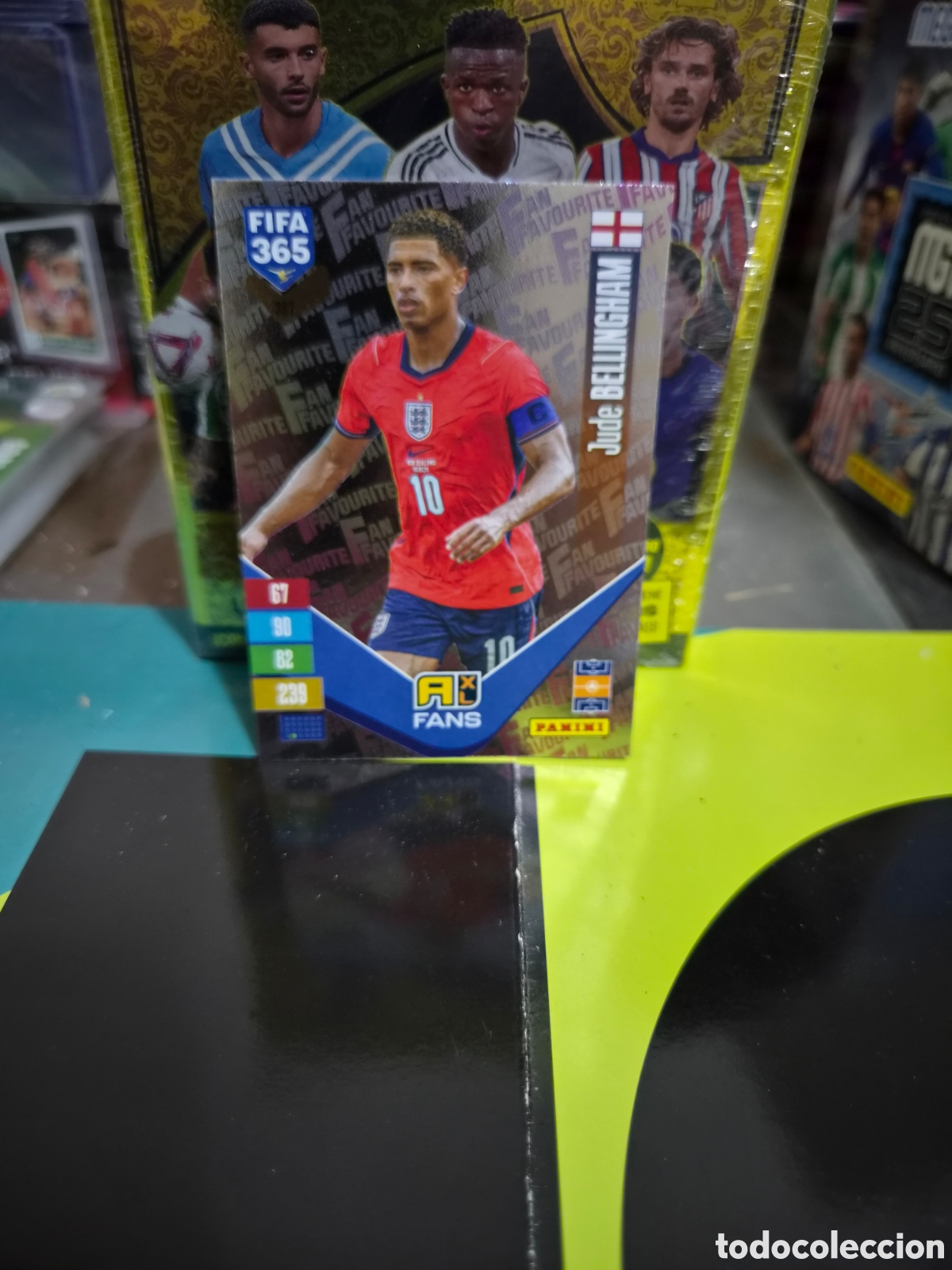 Figurine di Calcio: N&deg;397 Fans Bellingham FIFA 365 2027