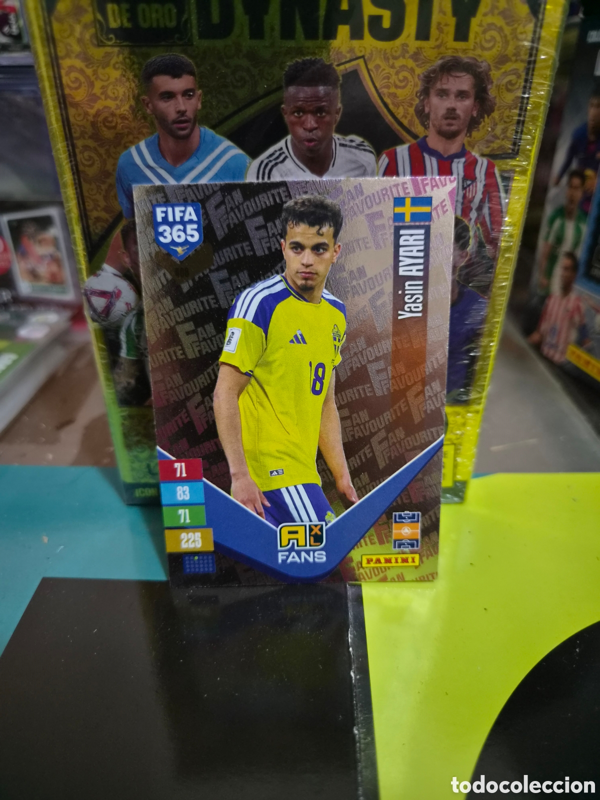 Fu&szlig;ball-Sticker: N&deg;408 Fans Ayari FIFA 365 2027