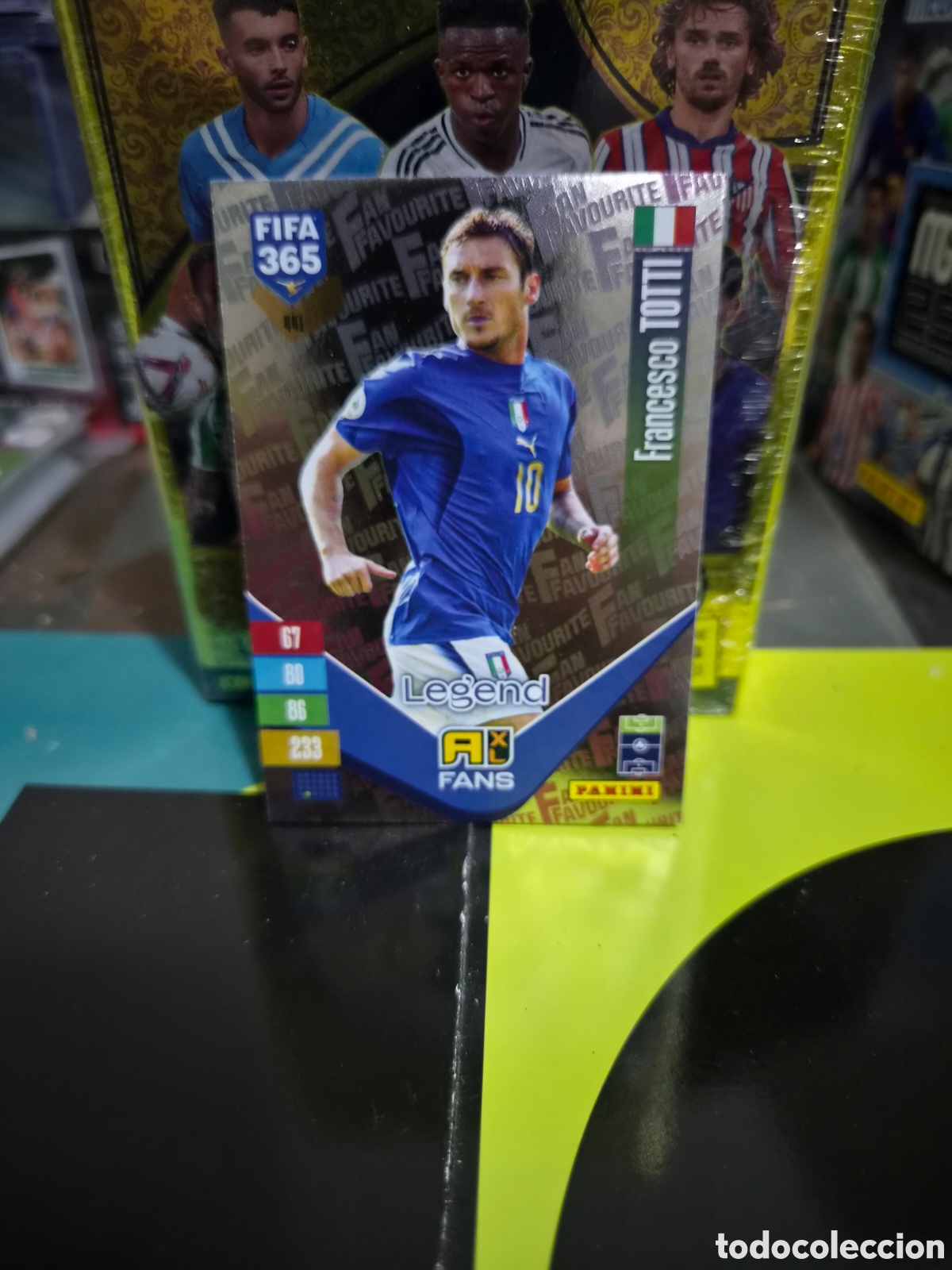 Fu&szlig;ball-Sticker: N&deg;441 Fans Legends Totti FIFA 365 2027
