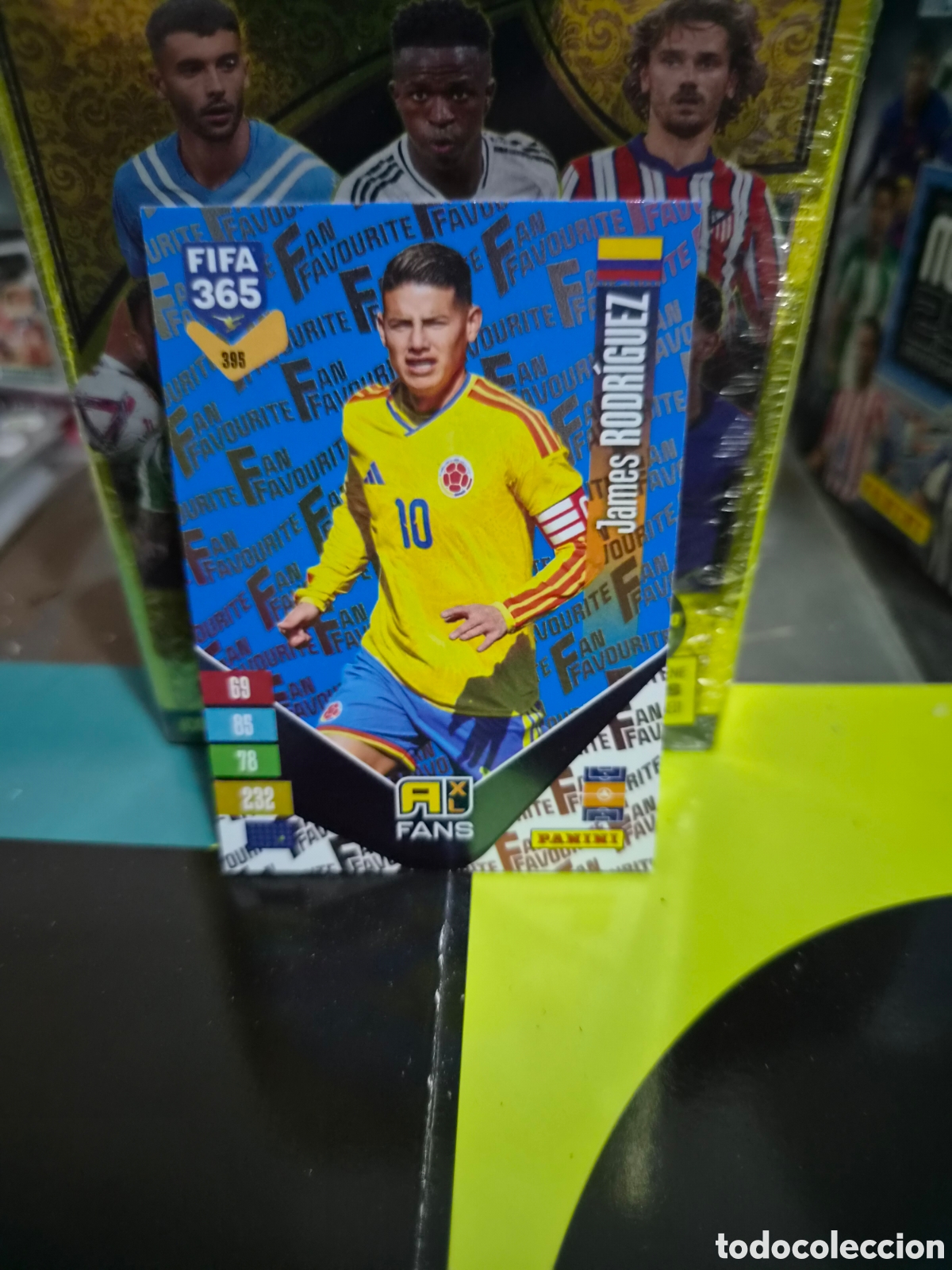 Cromos de Futebol: N&deg;398 Fans Blue James Rodr&iacute;guez FIFA 365 2027