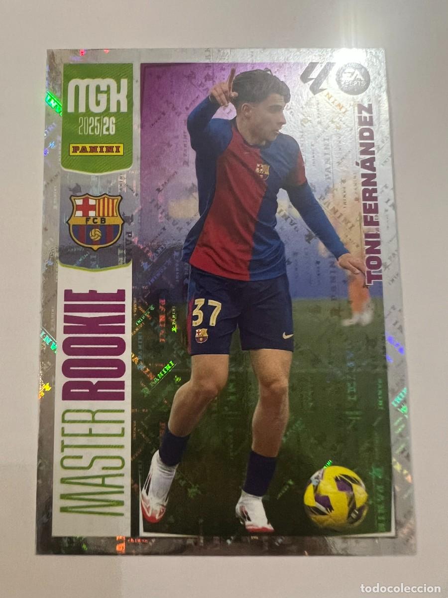 Football Stickers: TONI FERNANDEZ #422 MASTER ROOKIE - PANINI MEGACRACKS 2025 2026