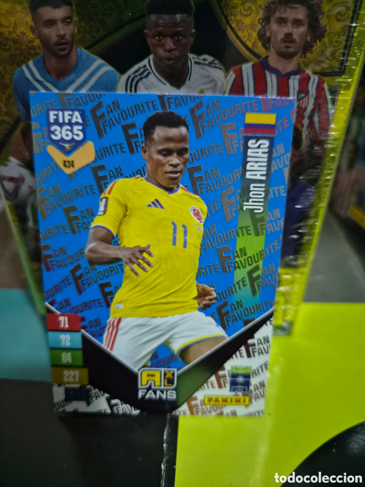 Cartes &agrave; collectionner de Football: N&deg;434 Fans Blue Arias FIFA 365 2027
