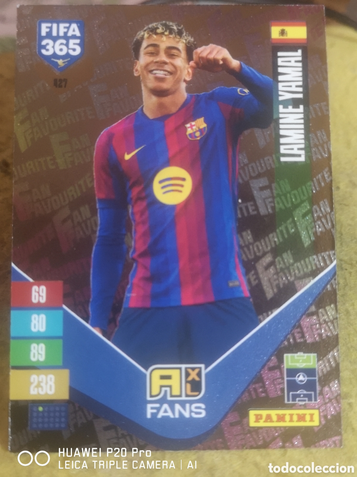 Cartes &agrave; collectionner de Football: ADRENALYN FIFA 365 2027 LAMINE YAMAL FANS PARALELA 427 - BARCELONA