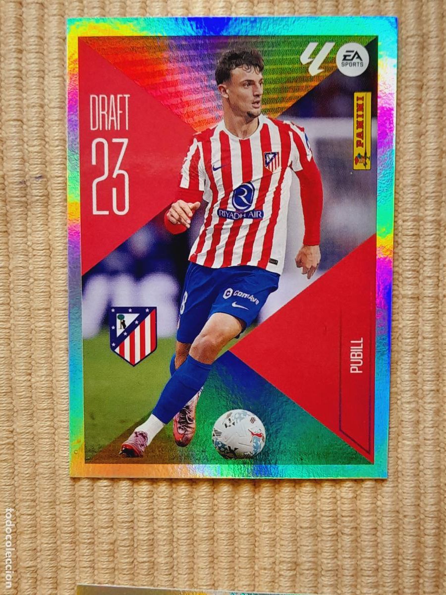 Cromos de f&uacute;tbol: CROMO 19 PUBILL (DRAFT 23) ATLETICO MADRID LIGA 26-27 2026 2027 &Aacute;LBUM ESTE