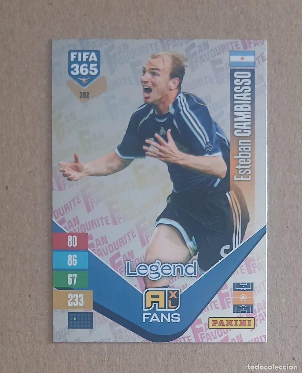 Cromos de f&uacute;tbol: CROMO n&ordm; 392 CAMBIASSO FAN FAVOURITE PLATA ADRENALYN XL FIFA 365 2026-2027. Nuevo de sobre.