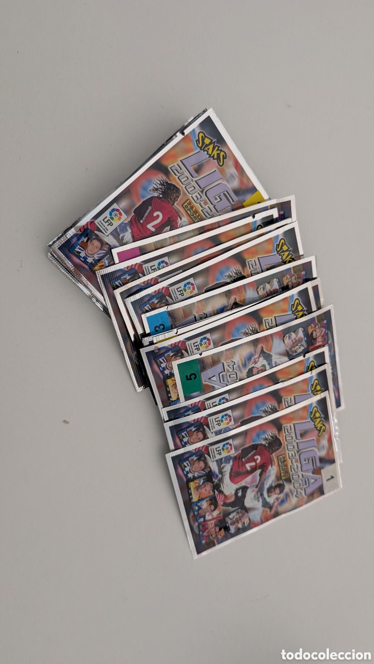 Figurine di Calcio: COLECCI&Oacute;N COMPLETA STAKS LIGA 2003/2004 03 04 LA RAZON EN SUS SOBRES CERRADOS PANINI
