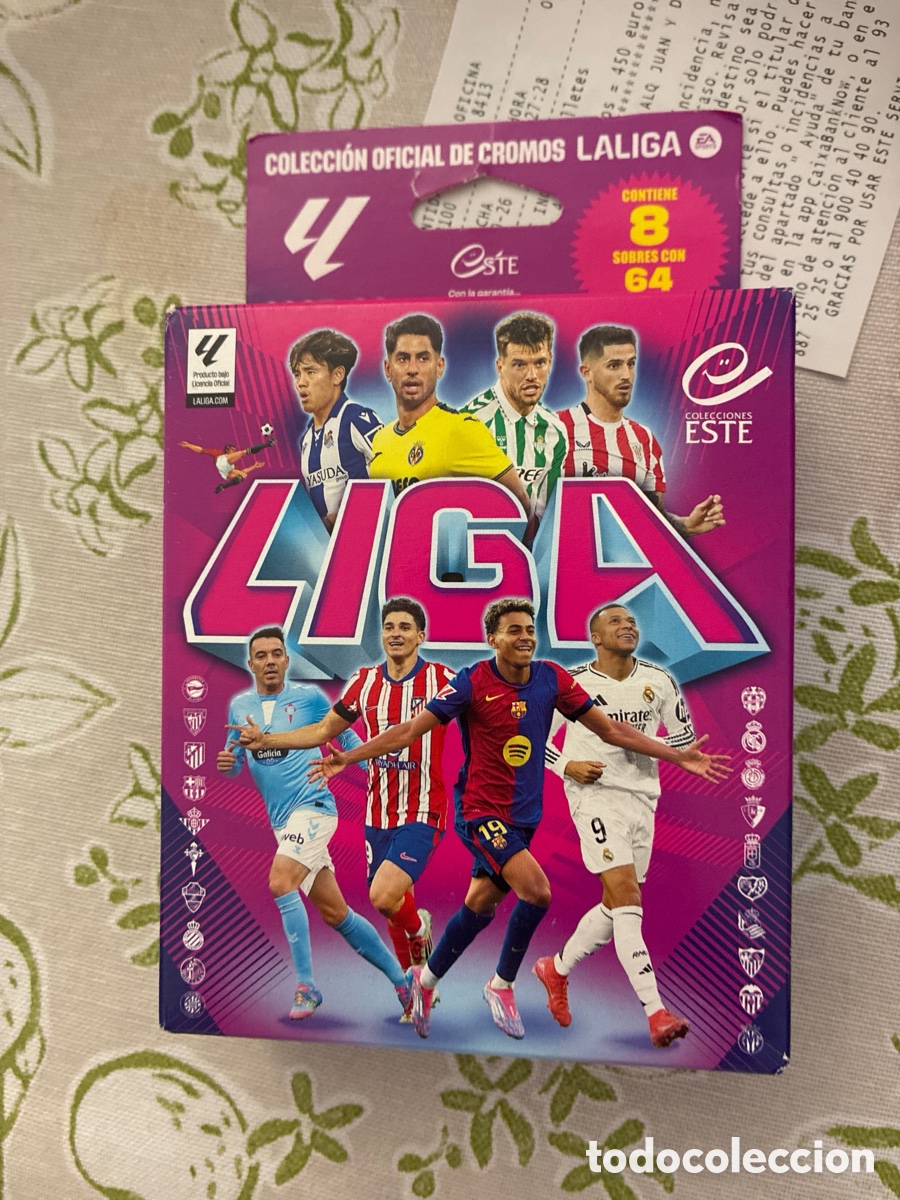 Football Stickers: Cajita LALIGA EA SPORTS 2025-26 Colecciones Este / Panini - 8 Sobres - Nuevo y Precintado