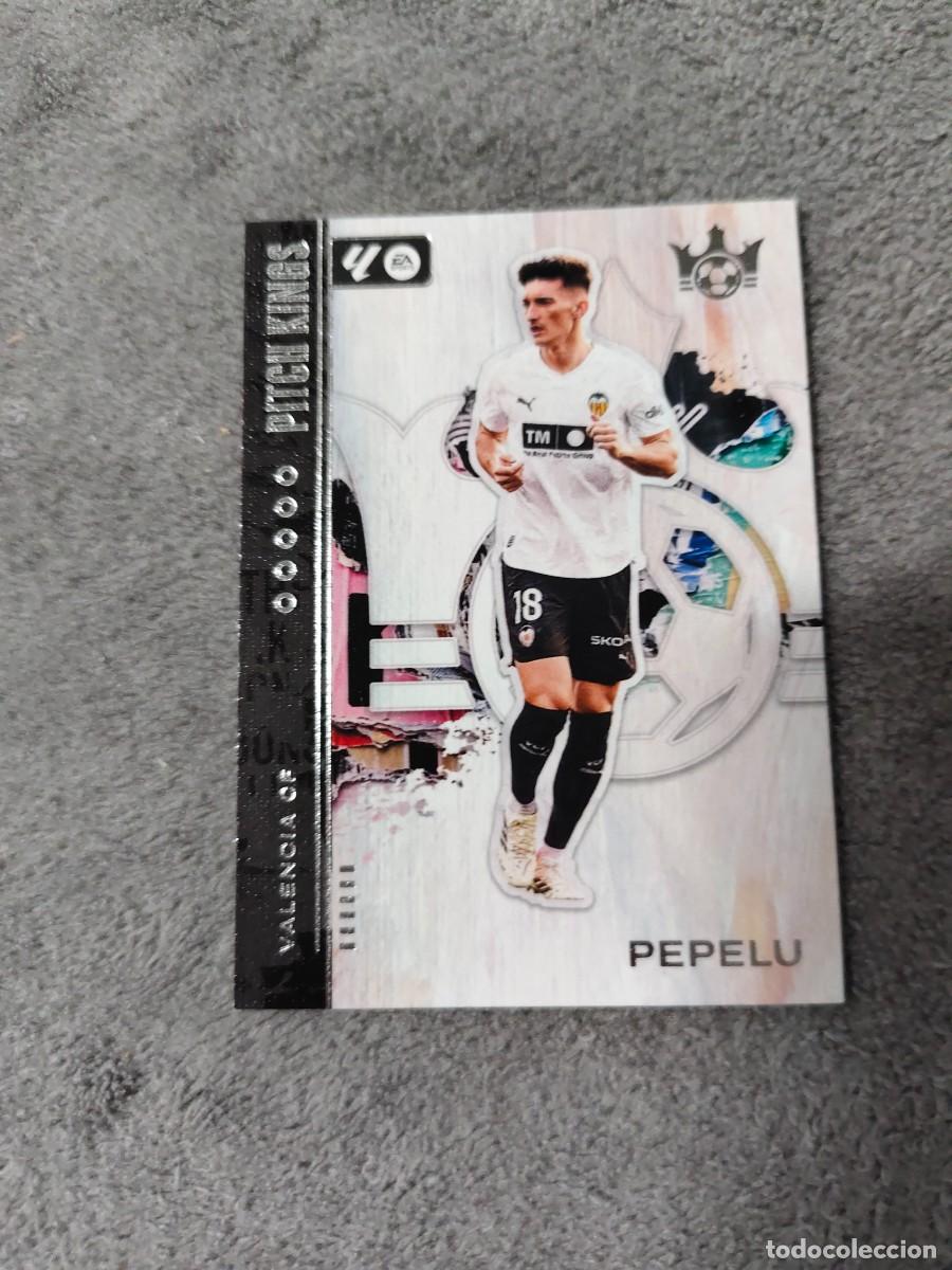Fu&szlig;ball-Sticker: 60 PITCH KINGS LA LIGA 25 26 PEPELU VALENCIA CF BASE PANINI 2025 2026 AAF