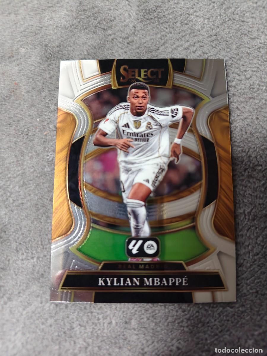 Figurine di Calcio: 9 SELECT LA LIGA 25 26 KYLIAN MBAPPE REAL MADRID BASE TERRACE PANINI 2025 2026 AAI
