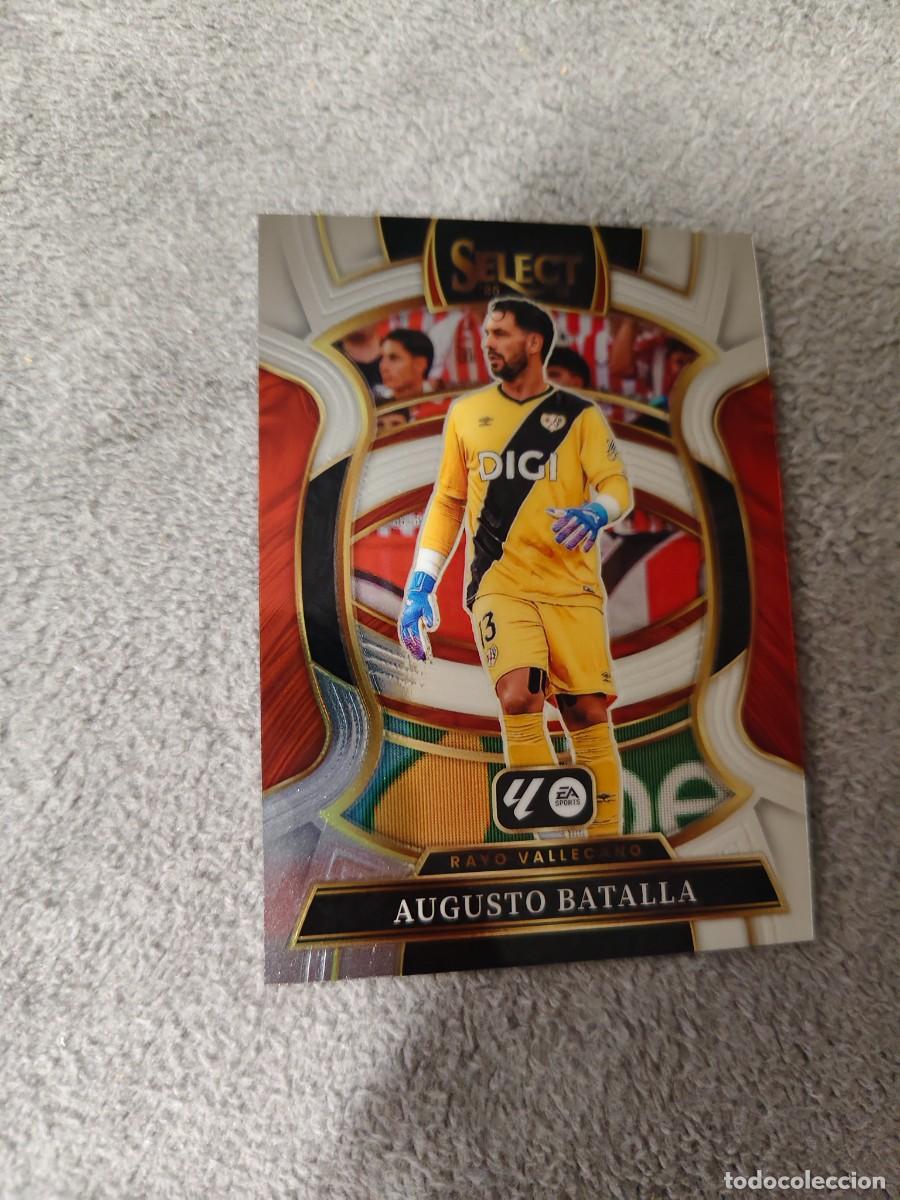Figurine di Calcio: 37 SELECT LA LIGA 25 26 AUGUSTO BATALLA RAYO VALLECANO BASE TERRACE PANINI 2025 2026 AAI