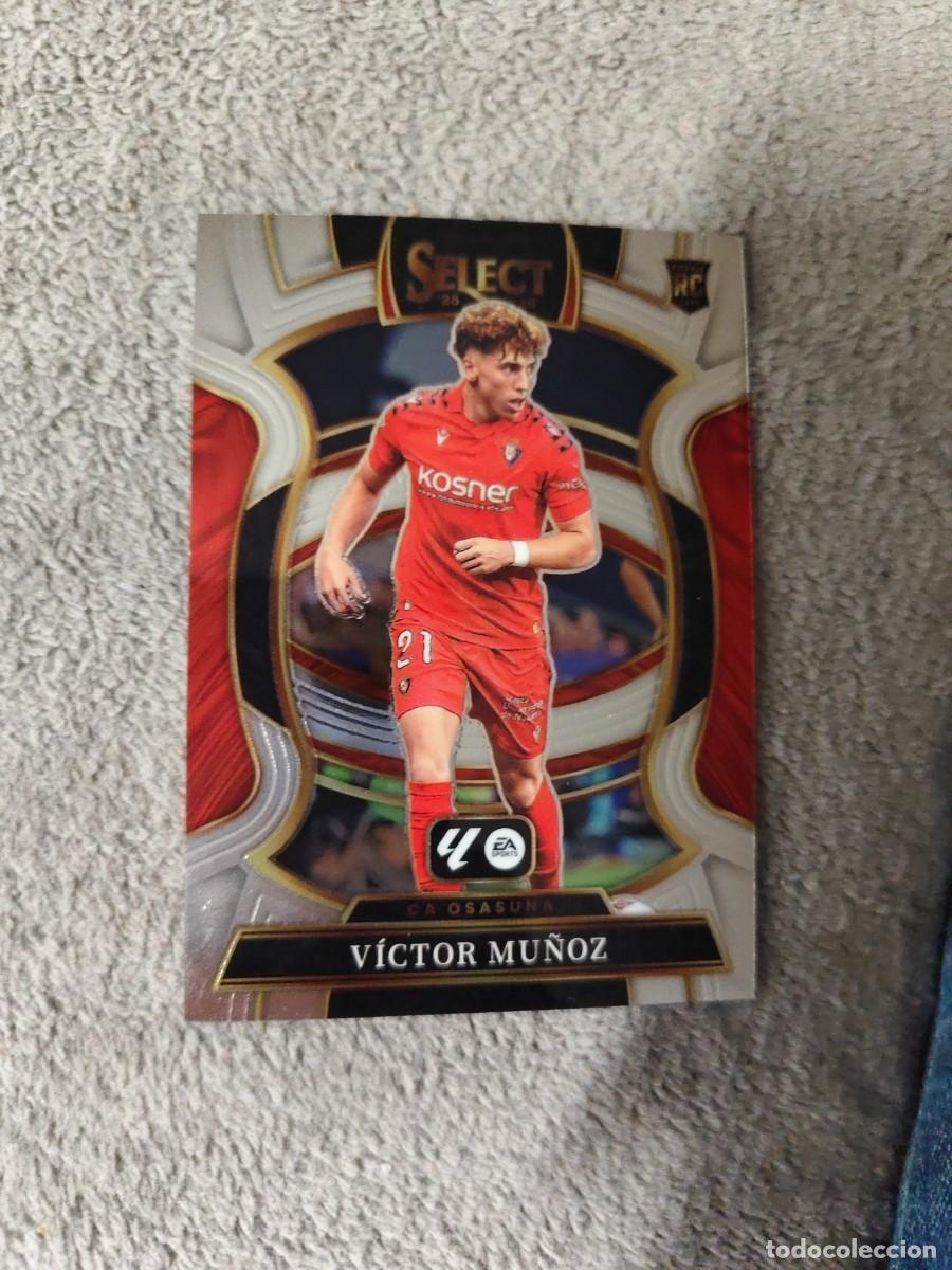 Figurine di Calcio: 42 SELECT LA LIGA 25 26 VICTOR MU&Ntilde;OZ CA OSASUNA ROOKIE CARD RC BASE TERRACE PANINI 2025 2026 AAI