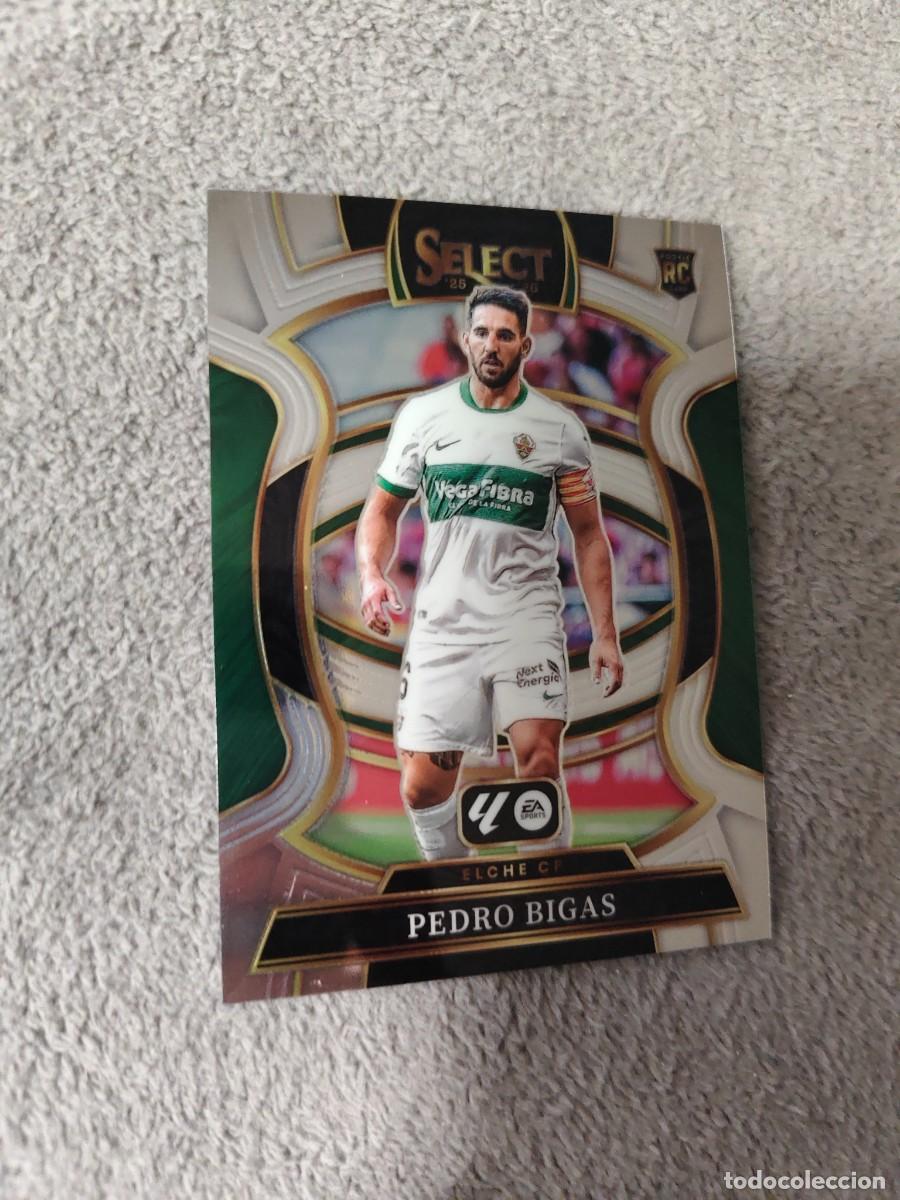 Fu&szlig;ball-Sticker: 88 SELECT LA LIGA 25 26 PEDRO BIGAS ELCHE CF BASE TERRACE PANINI 2025 2026 AAI