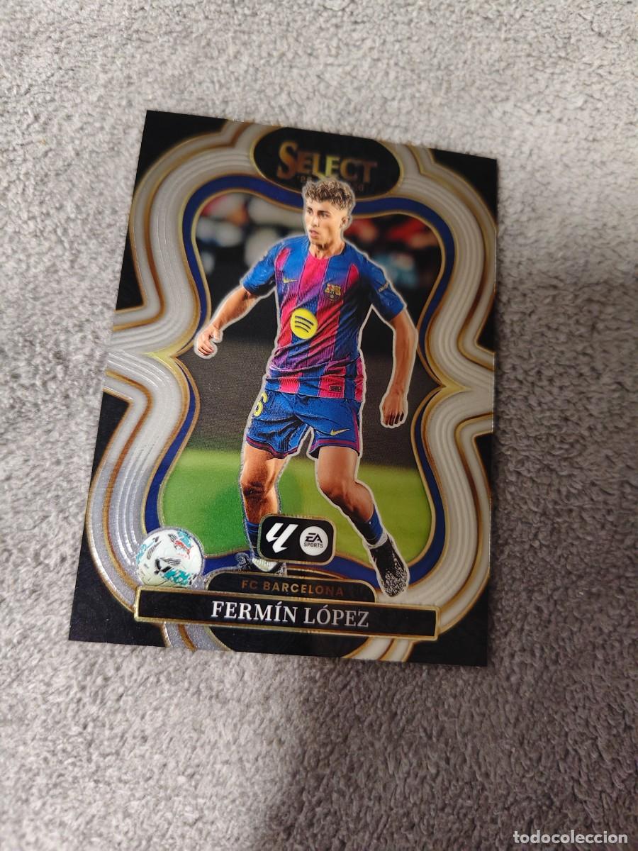 Figurine di Calcio: 104 SELECT LA LIGA 25 26 FERMIN LOPEZ FC BARCELONA BASE MEZZANINE PANINI 2025 2026 AAI