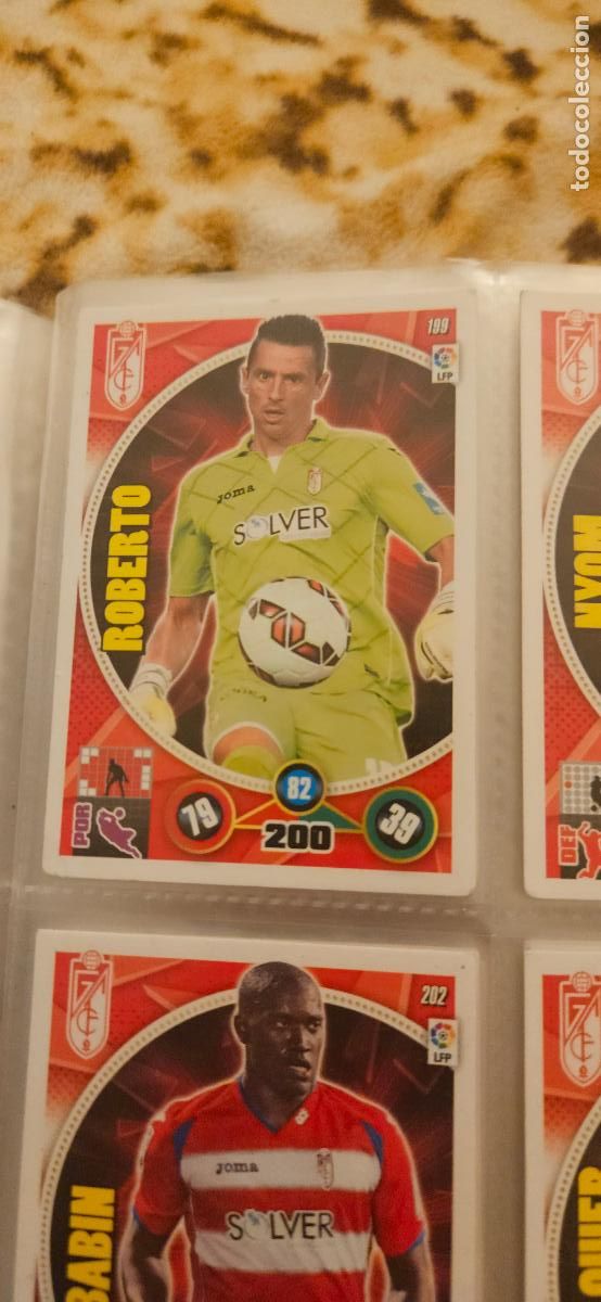 Football Stickers: 199 - Roberto (Granada C.F.) adrenalyn 2014 2015 14 15 trading card