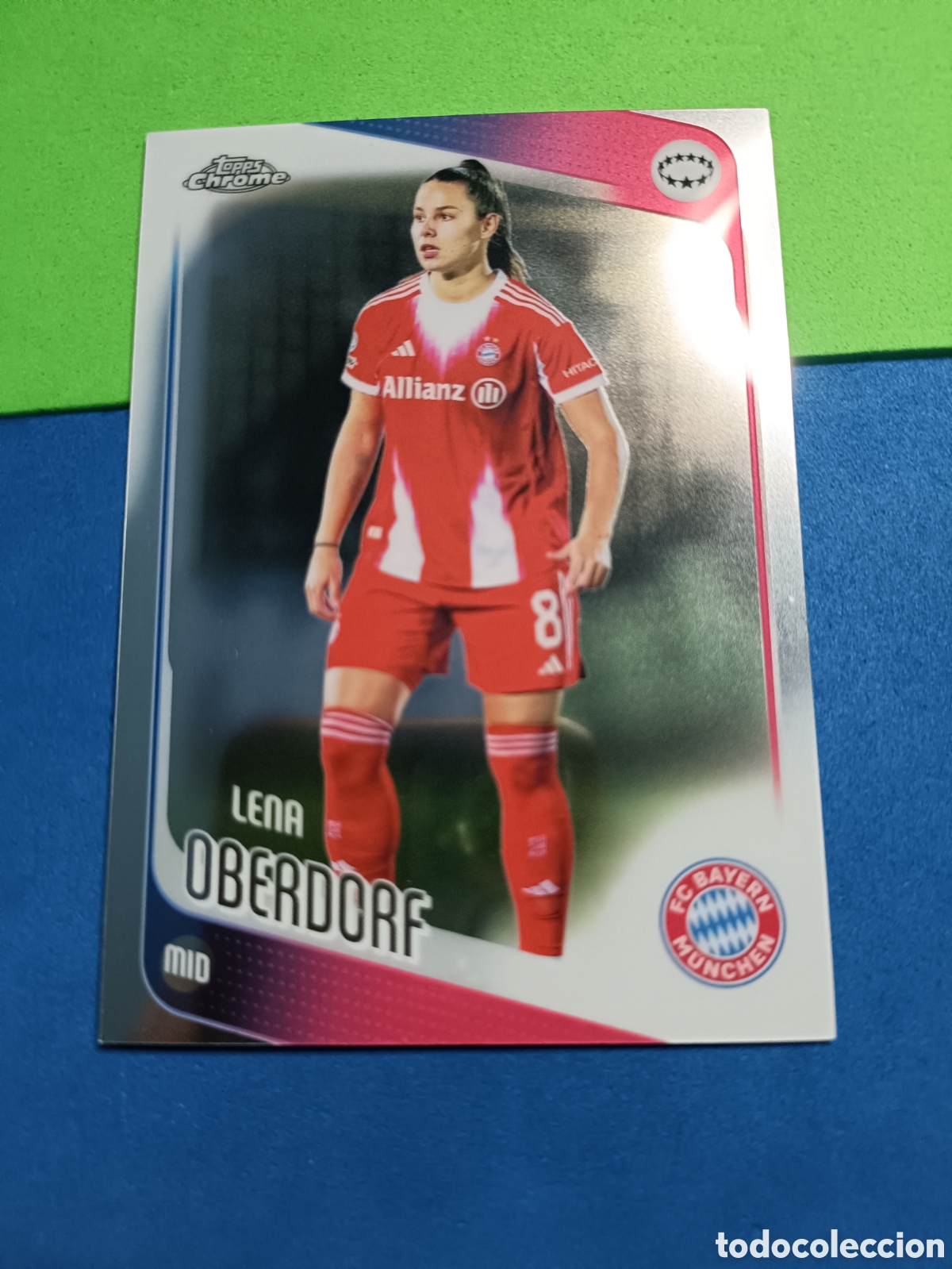 Cartes &agrave; collectionner de Football: Topps Chrome UEFA Women's Champions League 2025 2026 - 33 Oberdorf