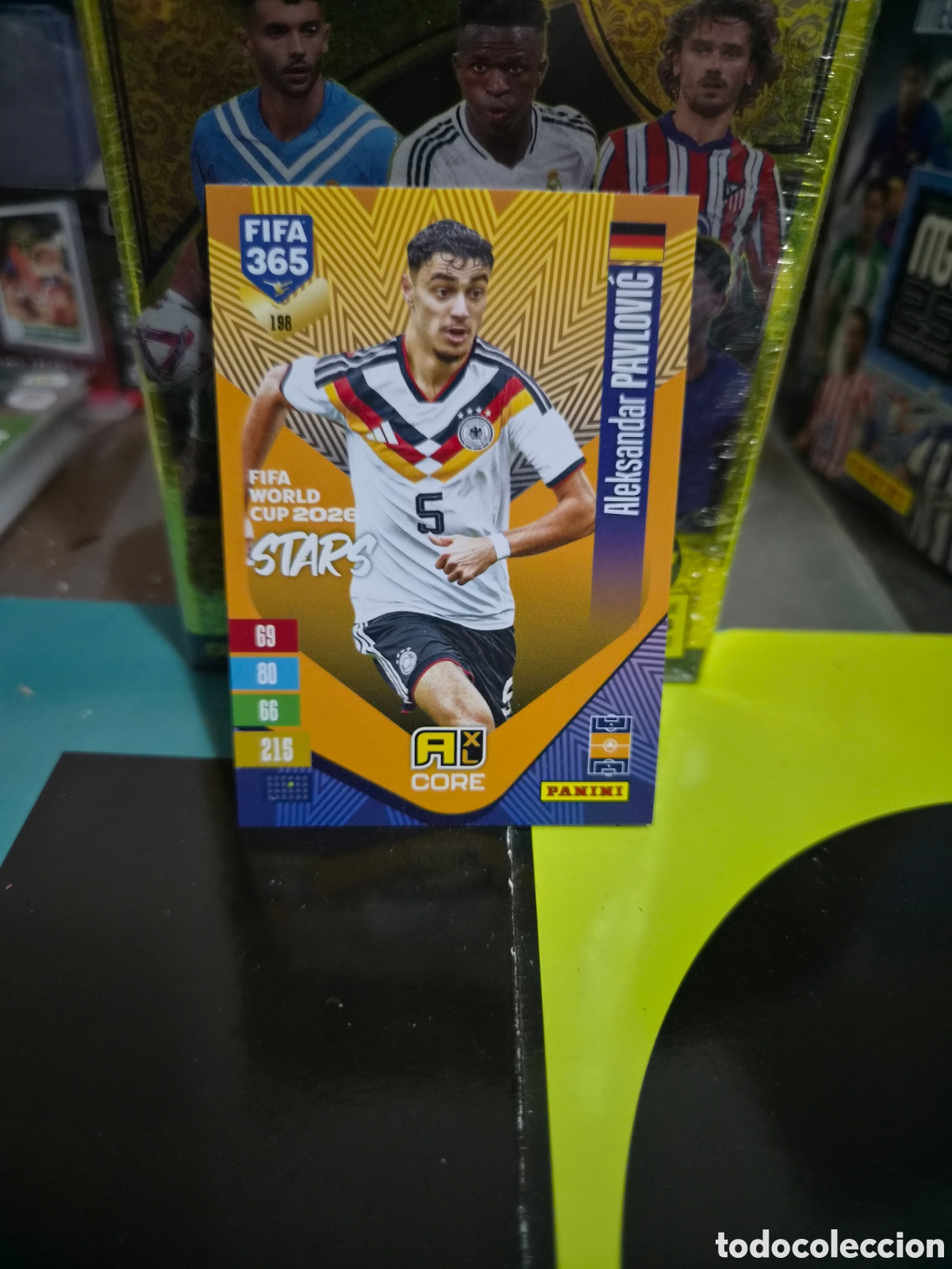 Cartes &agrave; collectionner de Football: N&deg;198 Aleksandar Pavlović FIFA 365 2027
