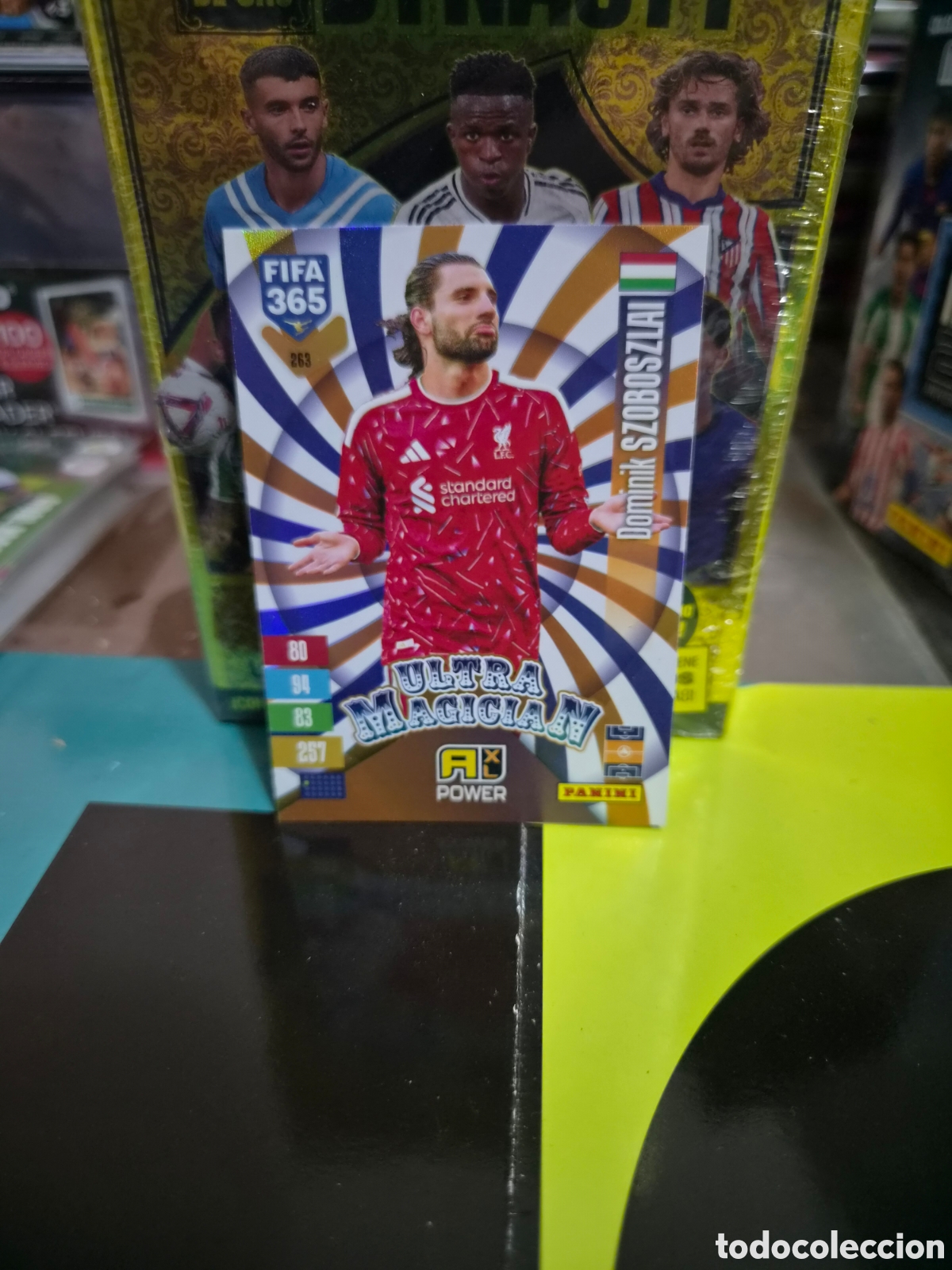 Cartes &agrave; collectionner de Football: N&deg;263 Ultra Magician Dominik Szoboszlai FIFA 365 2027