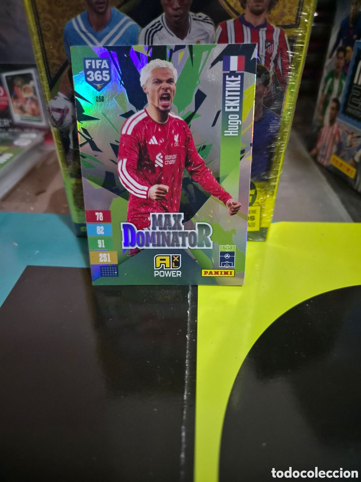 Cartes &agrave; collectionner de Football: N&deg;280 Max Dominator Hugo Ekitike FIFA 365 2027