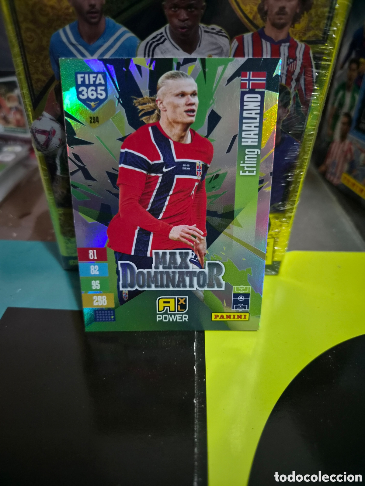 Cartes &agrave; collectionner de Football: N&deg;294 Max Dominator Erling Haaland FIFA 365 2027