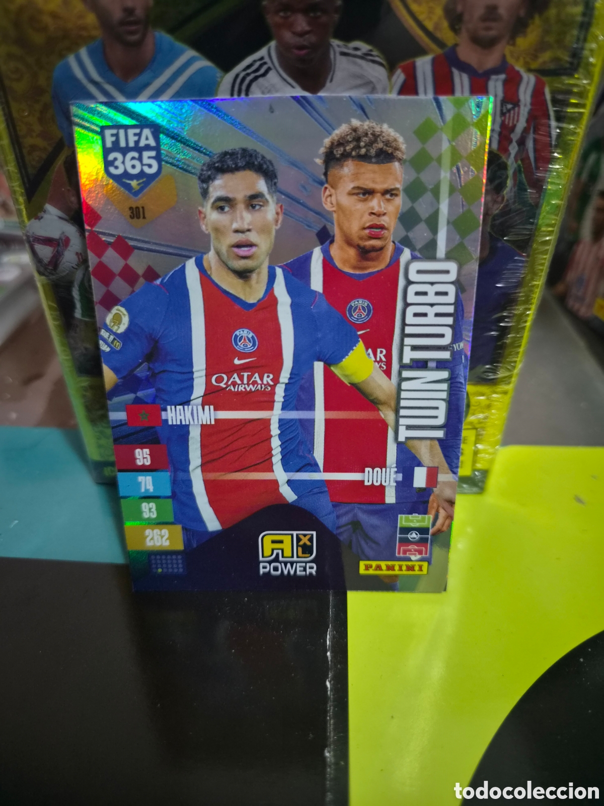 Fu&szlig;ball-Sticker: N&deg;301 Twin Turbo Hakimi-Doue FIFA 365 2027