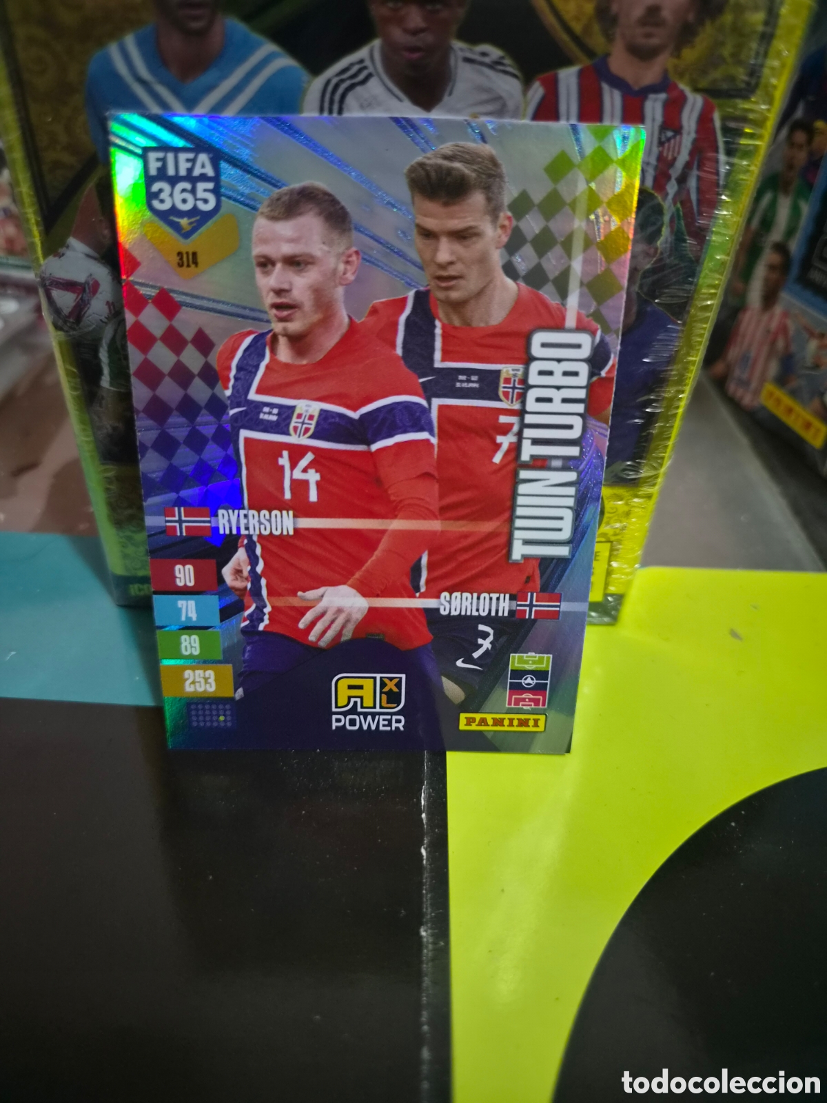 Fu&szlig;ball-Sticker: N&deg;314 Twin Turbo Ryerson-S&oslash;rloth FIFA 365 2027