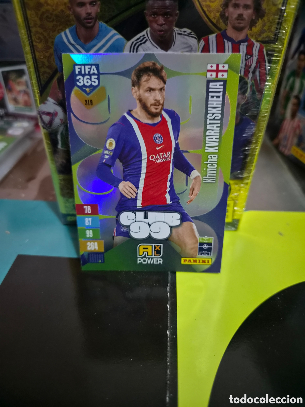 Cromos de f&uacute;tbol: N&deg;319 Club99 Khvicha Kvaratskhelia FIFA 365 2027